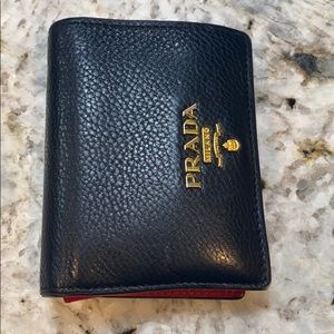 Prada Wallet lightly used: Rare black and red